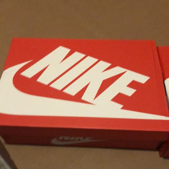 Nike box - Picture 3 of 3